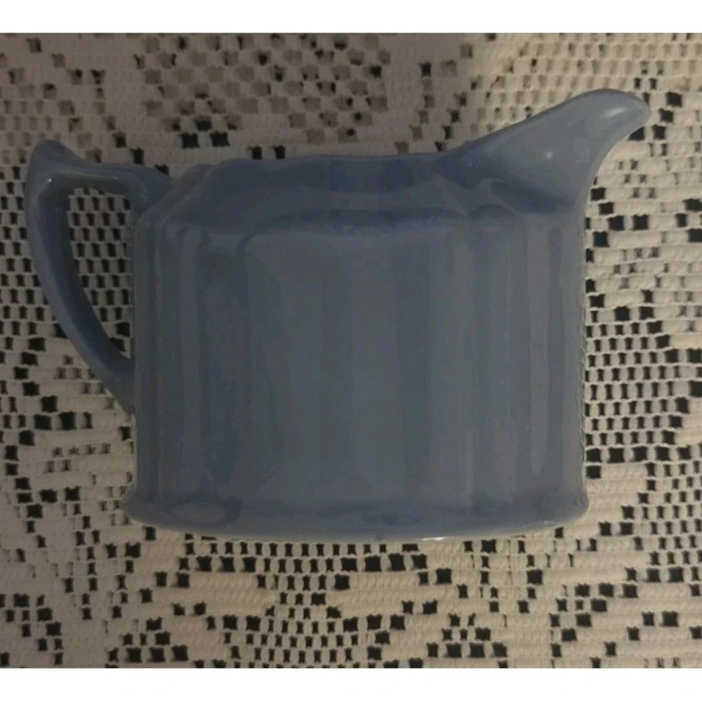 Vintage Colonial Blue Creamer & Covered Sugar Bowl Set Farmhouse Cottagecore